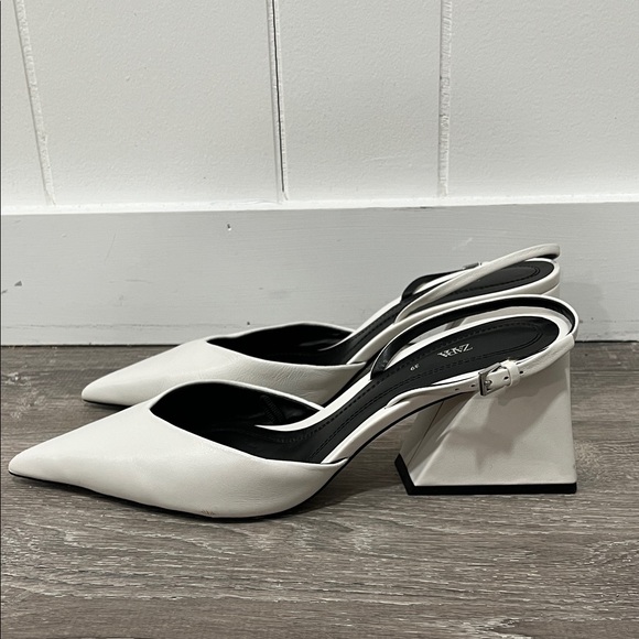 Zara Elegant White Pointed Heels - Picture 3 of 7